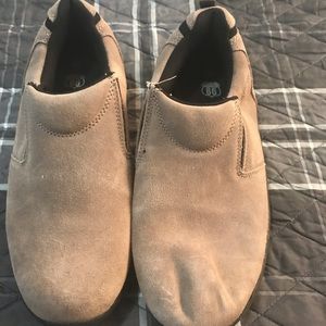 Men’s Non-Marking Shoes 9.5 Wide